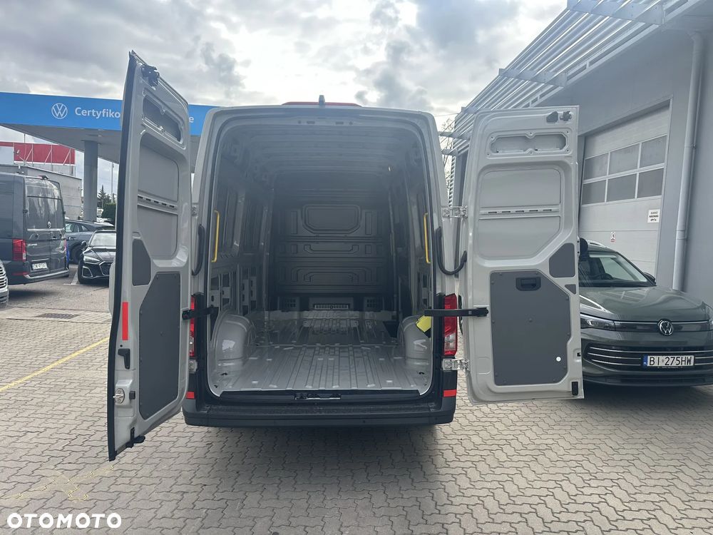 Volkswagen Crafter - 8