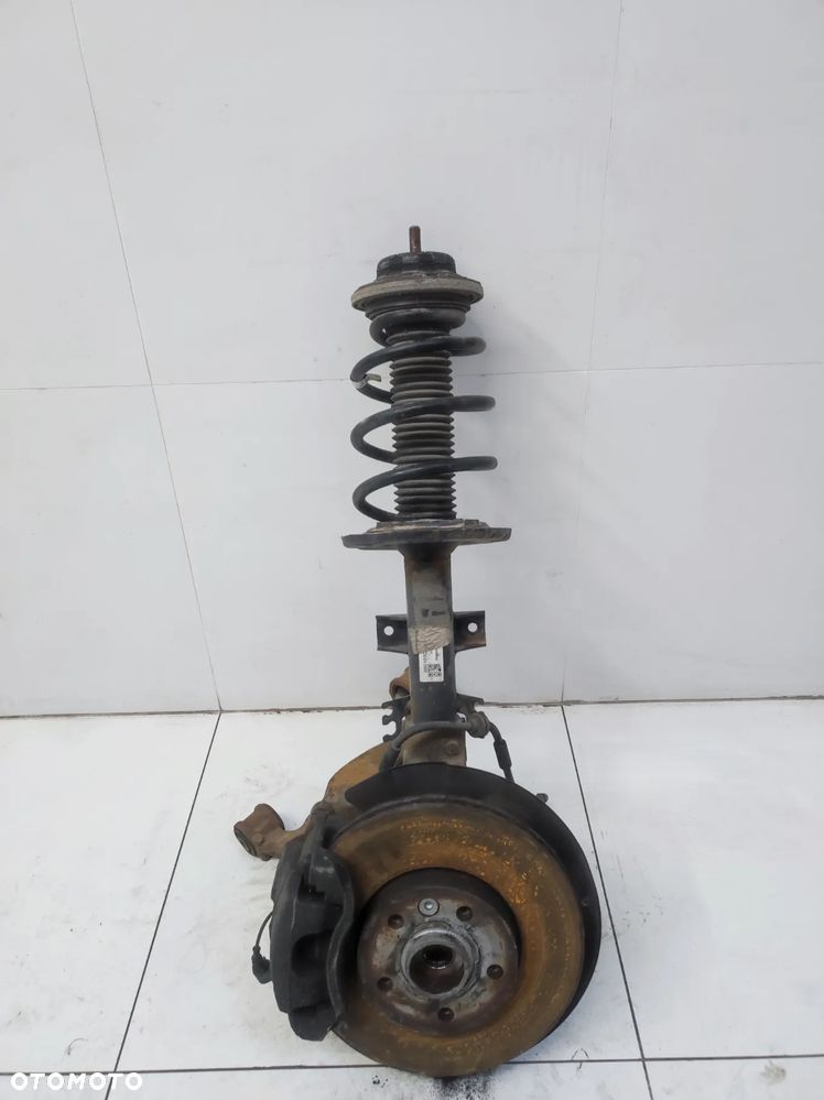 ZWROTNICA MCPERSON WAHACZ LEWY PRZÓD VW TRANSPORTER T6 LIFT 2.0 TDI