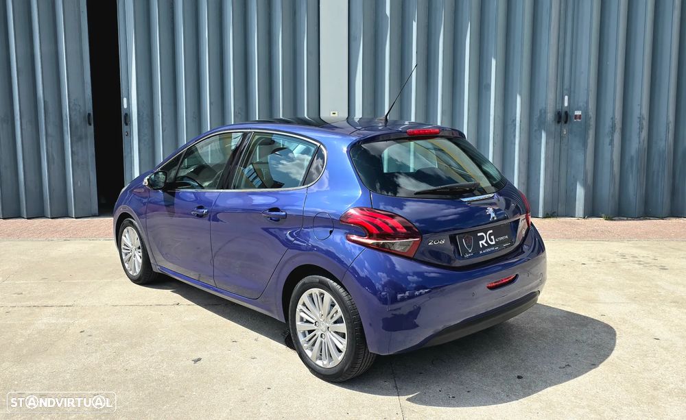 Peugeot 208 PureTech 82 Allure - 7