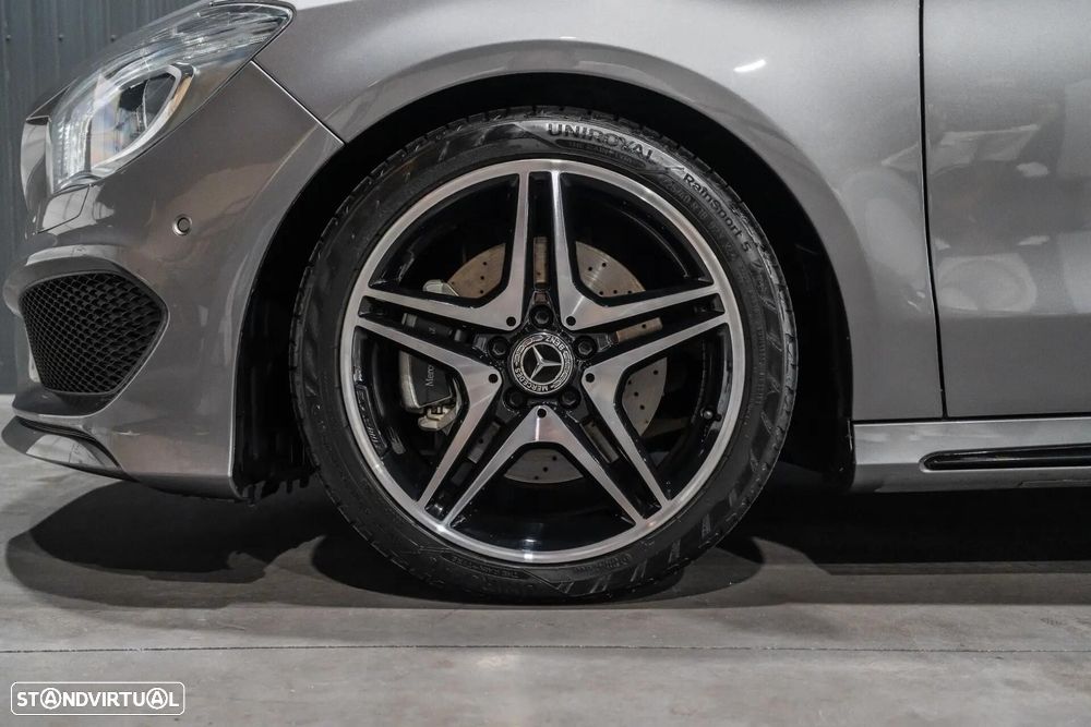 Mercedes-Benz CLA 220 d Shooting Brake AMG Line Aut. - 29