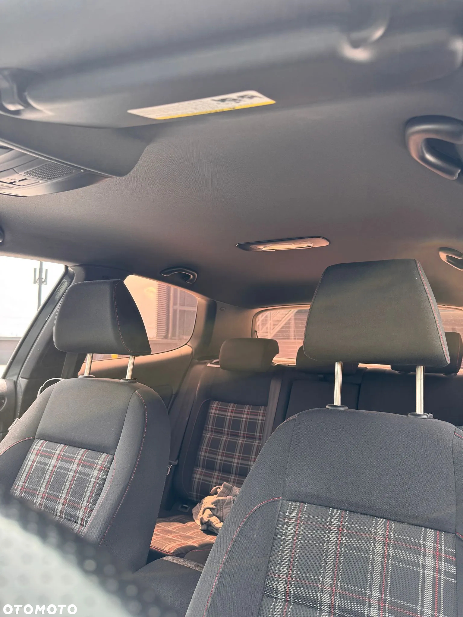 Volkswagen Golf VI 2.0 TSI GTI DSG - 12