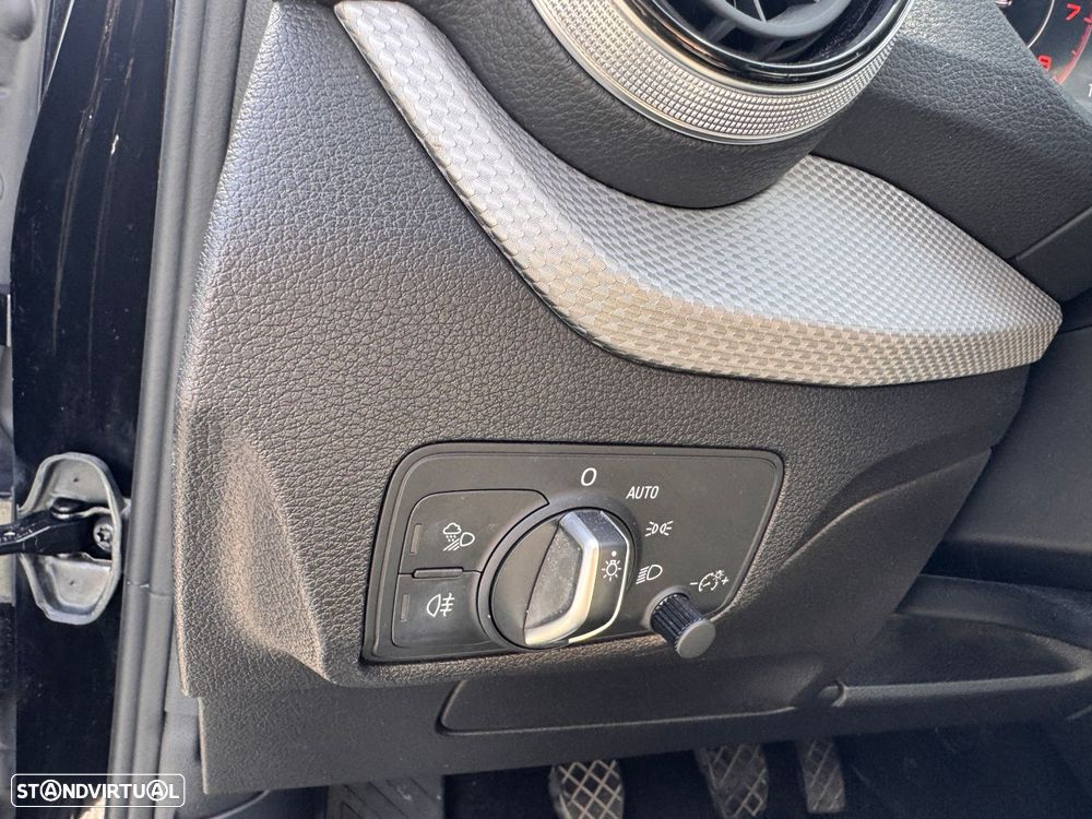Audi Q2 30 TFSI - 16