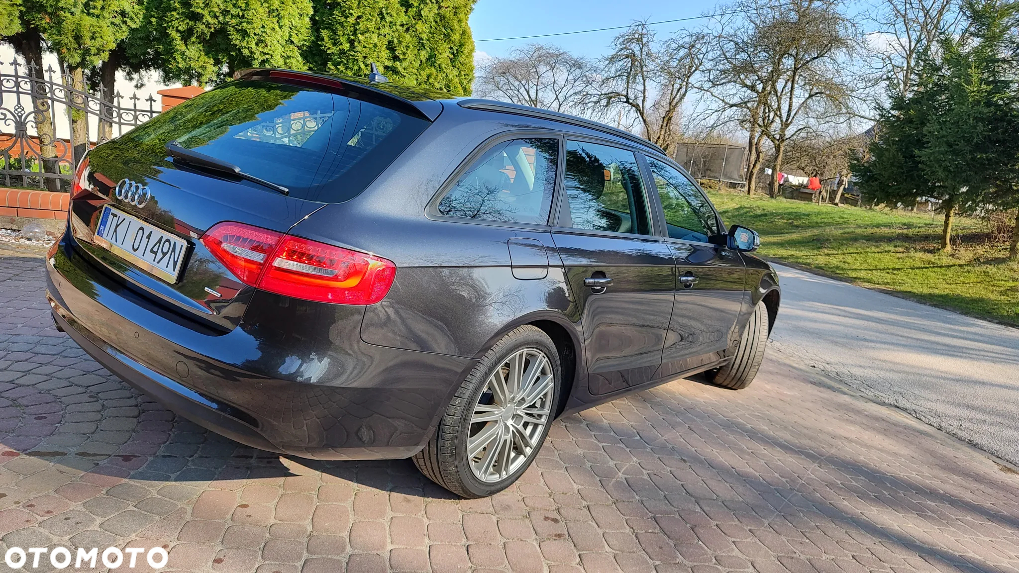 Audi A4 2.0 TDI Quattro Line S tronic - 13