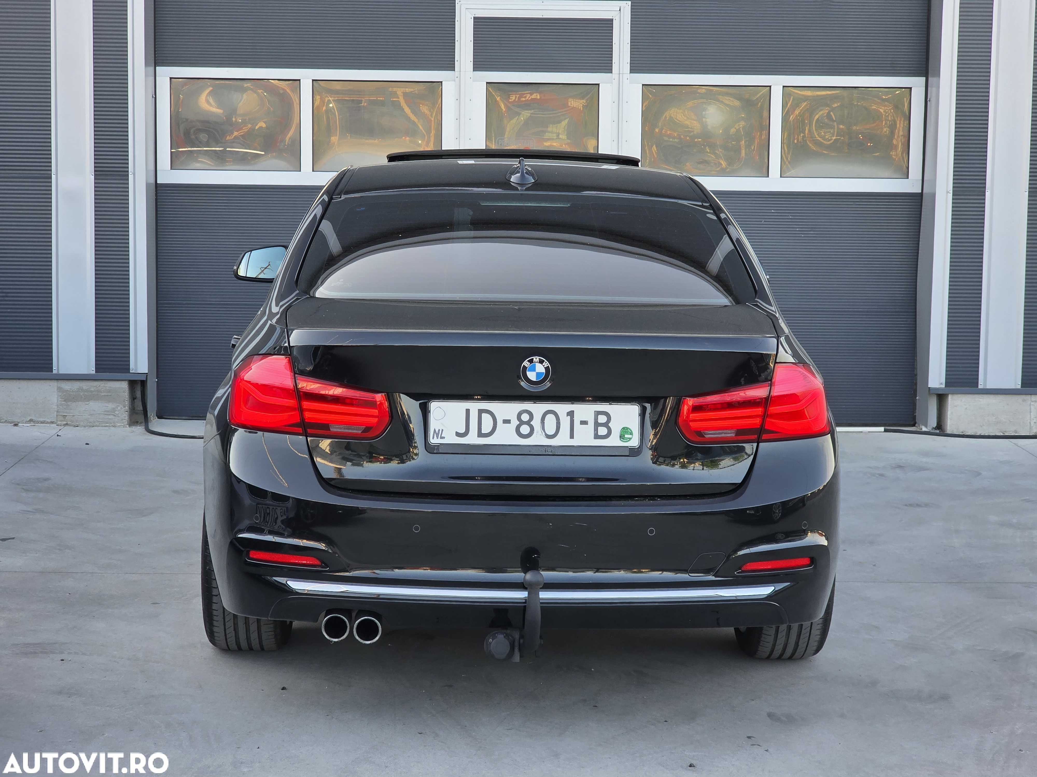 BMW Seria 3 320d Luxury Line - 5