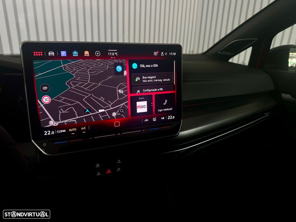 VW Golf 2.0 TSI GTI DSG - 22