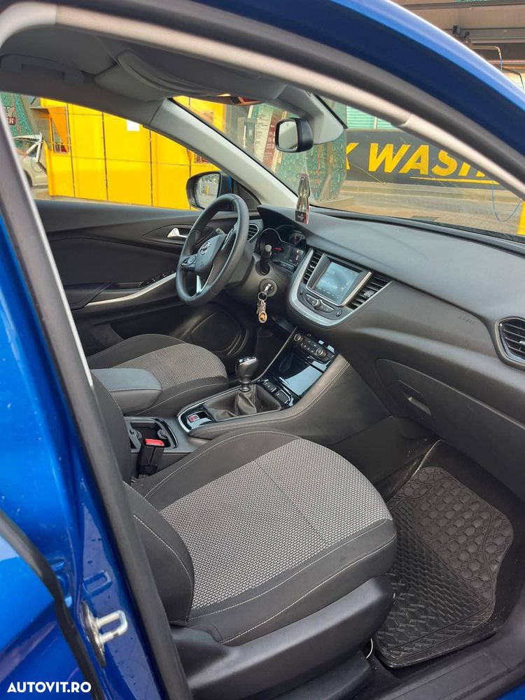 Opel Grandland X 1.2 Turbo ecoTEC START/STOP Design Line - 4