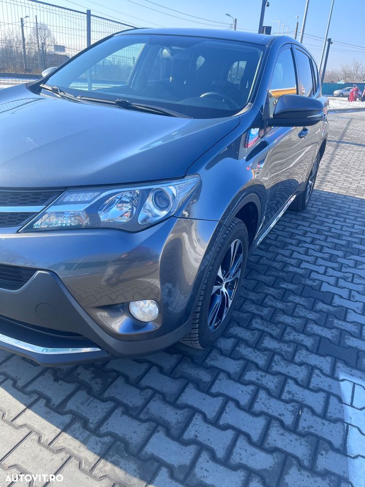 Toyota RAV4 2.0 D-4D 4WD Comfort - 2