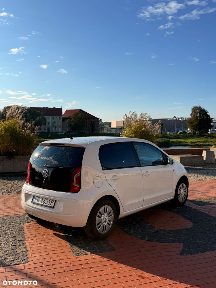 Volkswagen up! - 6