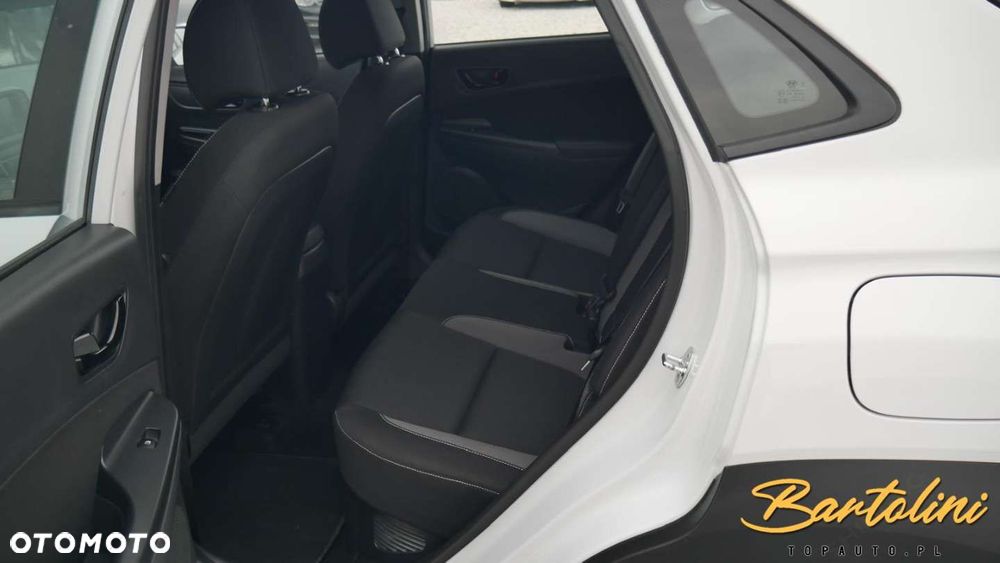 Hyundai Kona - 21