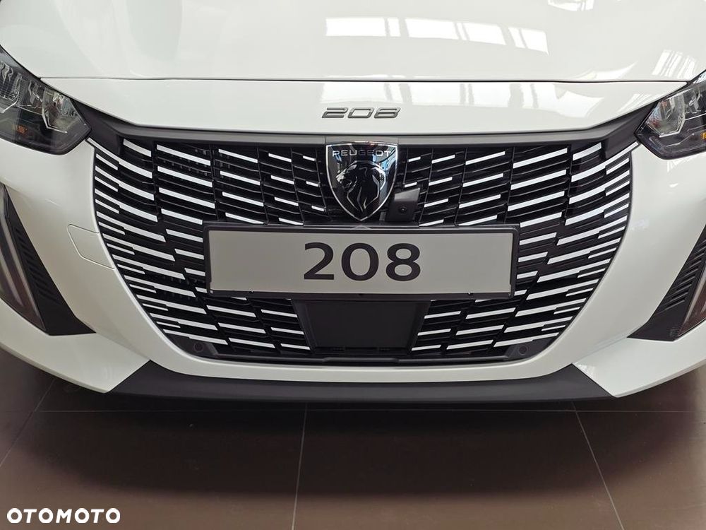 Peugeot 208 - 26