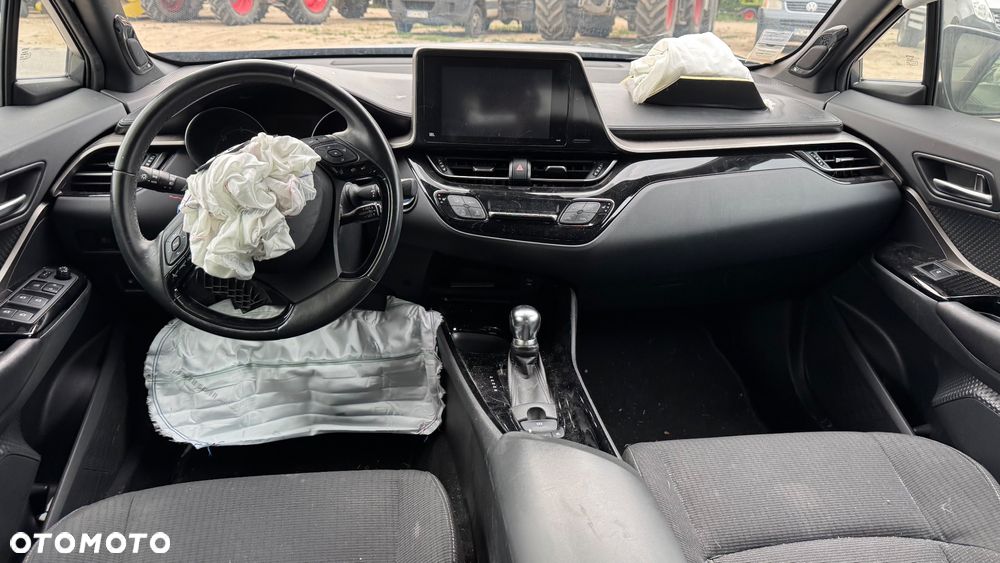 Toyota C-HR 1.8 Hybrid Dynamic - 19