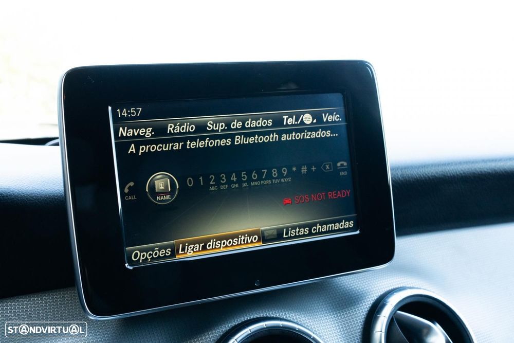 Mercedes-Benz CLA 180 d Shooting Brake Urban - 13