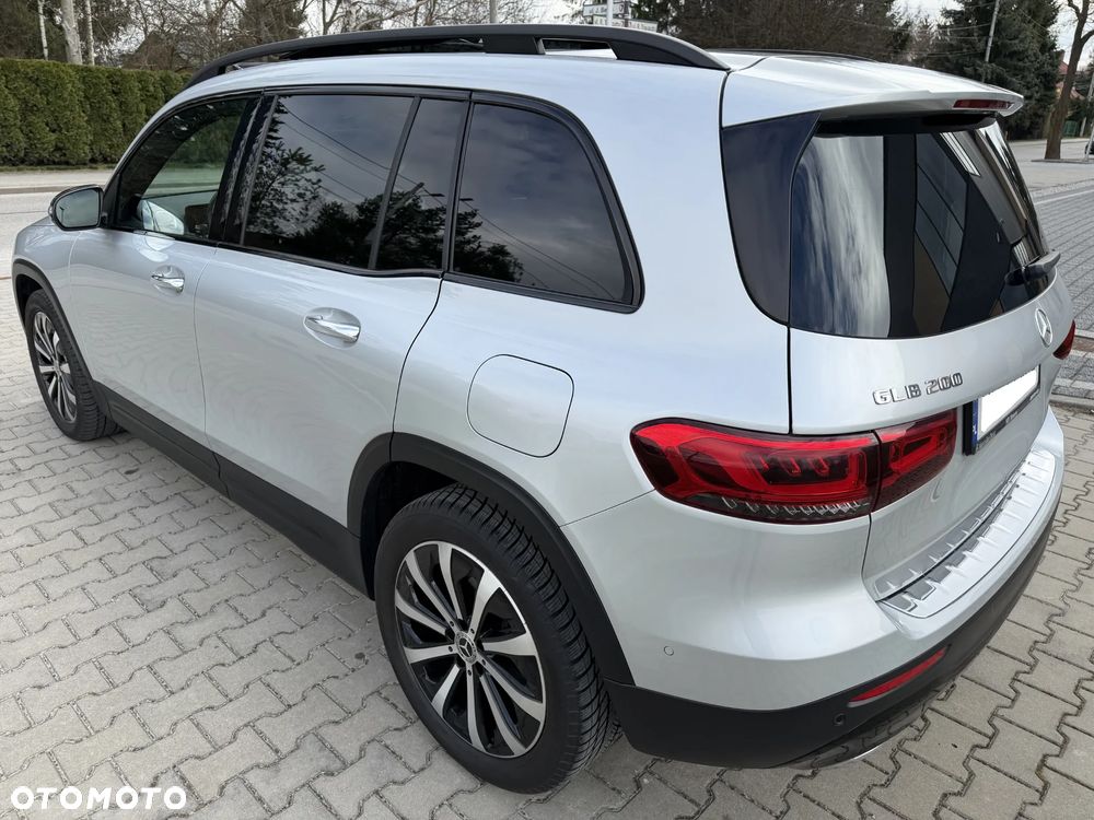 Mercedes-Benz GLB 200 Progressive 7G-DCT - 21