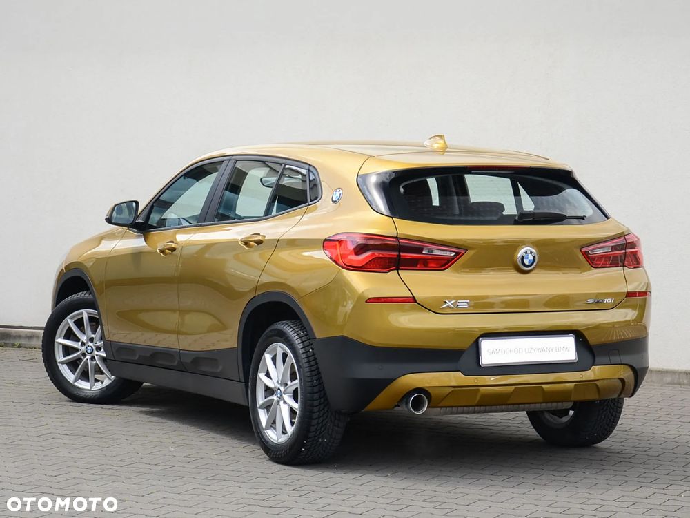 BMW X2 sDrive18i GPF Advantage - 9