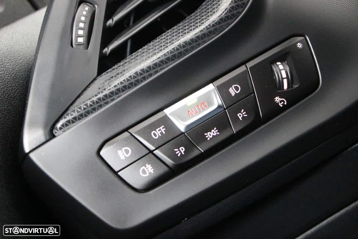 BMW 118 i Corporate Edition M Auto - 12