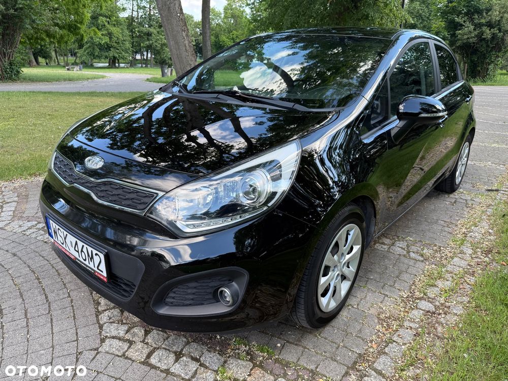 Kia Rio - 1