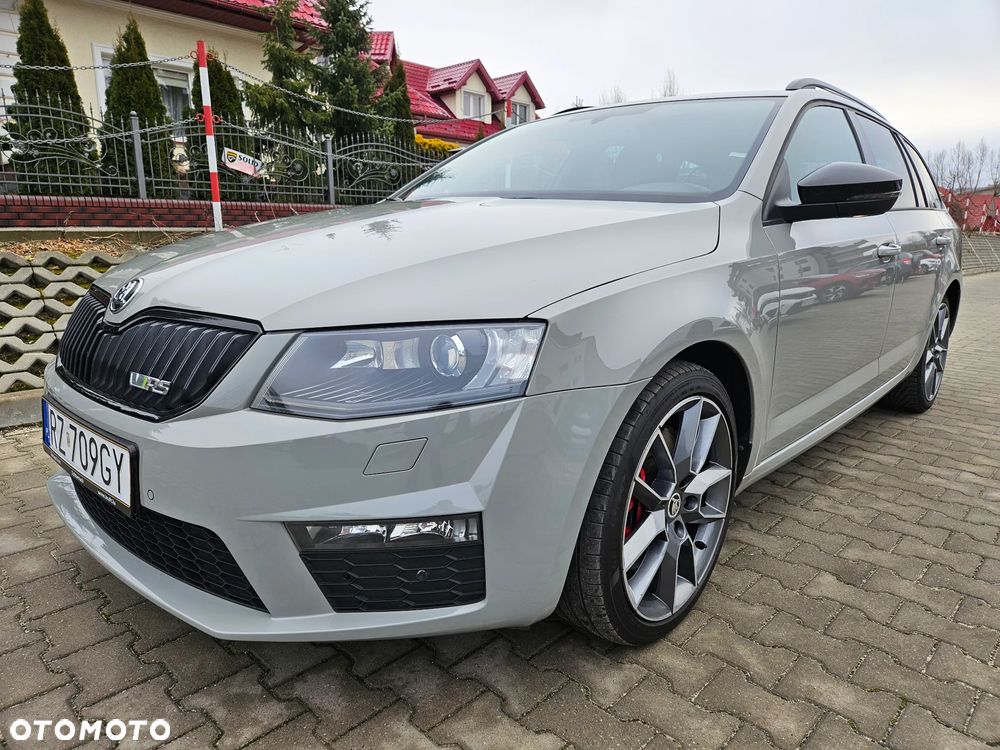 Skoda Octavia 2.0 TSI RS - 1