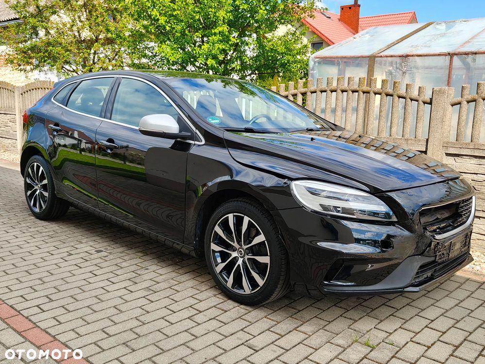 Volvo V40 T2 RDesign - 11