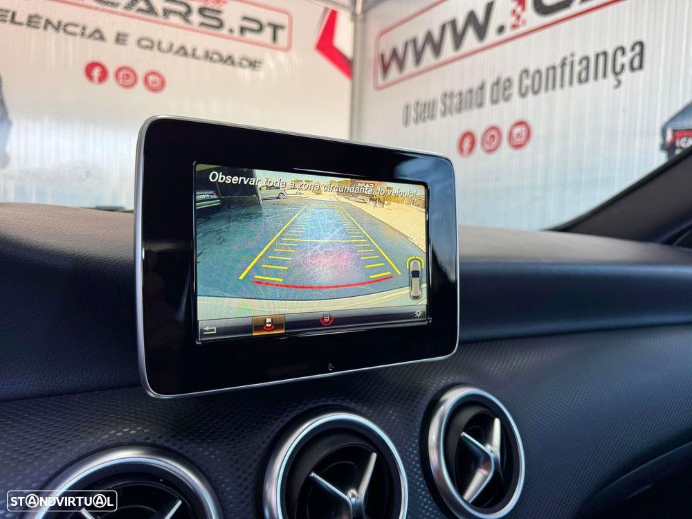 Mercedes-Benz A 180 d AMG Line - 16