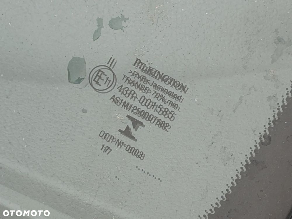 Mercedes-Benz Klasa C 200 9G-TRONIC AMG Line - 35