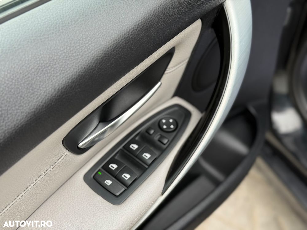 BMW Seria 3 320d DPF Aut. Edition Sport - 6