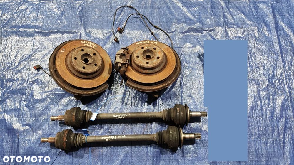 ZWROTNICA TARCZA ZACISK PÓŁOŚ LEWY PRAWY TYŁ MERCEDES CLS W218 3.0 CDI V6