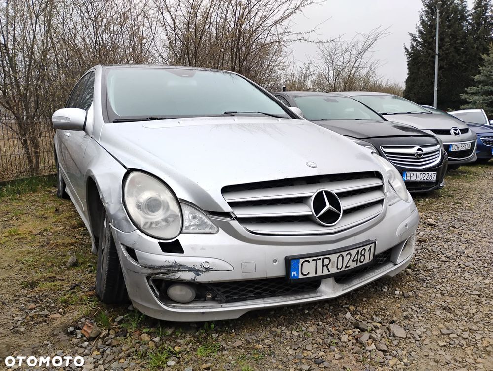 Mercedes-Benz Klasa R - 1