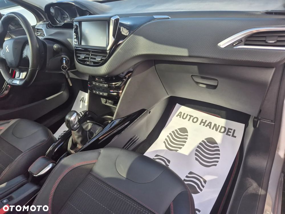 Peugeot 2008 PureTech 110 Stop&Start GT-Line Edition - 35