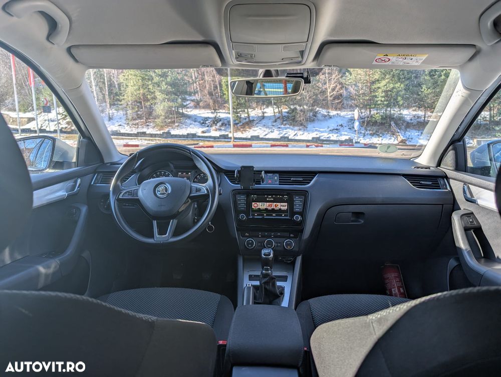 Skoda Octavia 1.6 TDI Ambition - 4