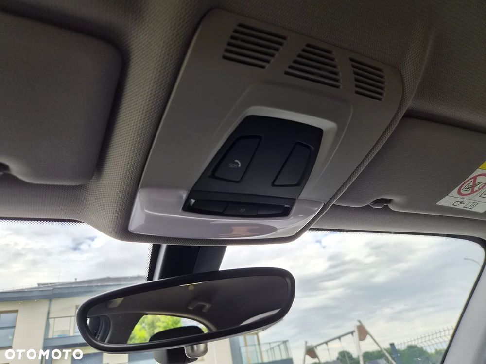 BMW Seria 1 118i Advantage - 30