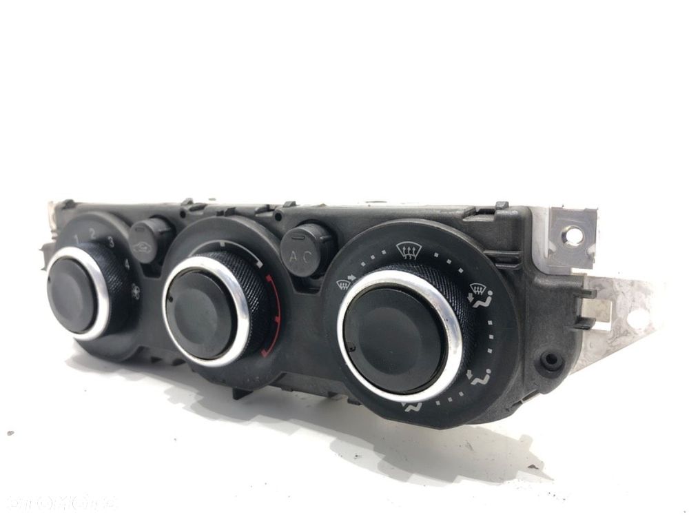 PANEL STEROWANIA NAWIEWU - 49.00 PLN - FORD FOCUS II Turnier (DA_, FFS, DS) 2004 - 2012 1.6 TDCi 80 - 2