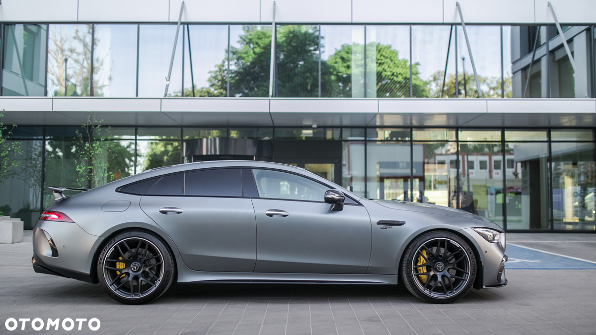 Mercedes-Benz AMG GT 53 4-Matic+ - 17