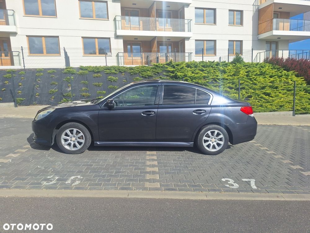 Subaru Legacy - 5