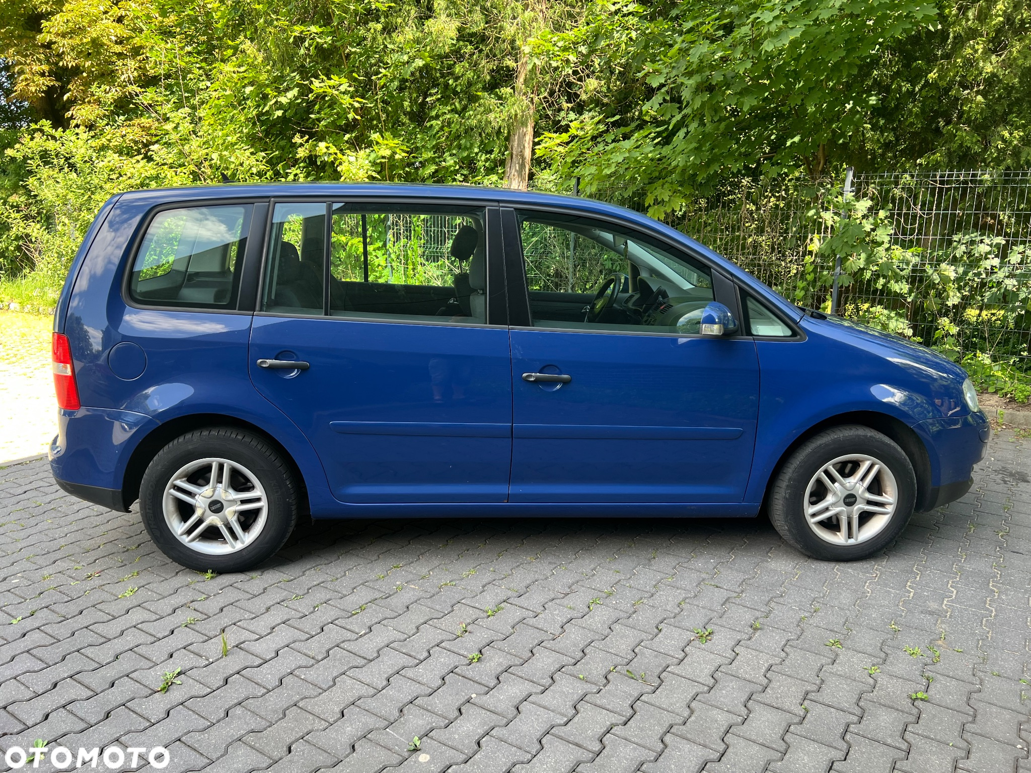 Volkswagen Touran 1.9 TDI Conceptline - 5