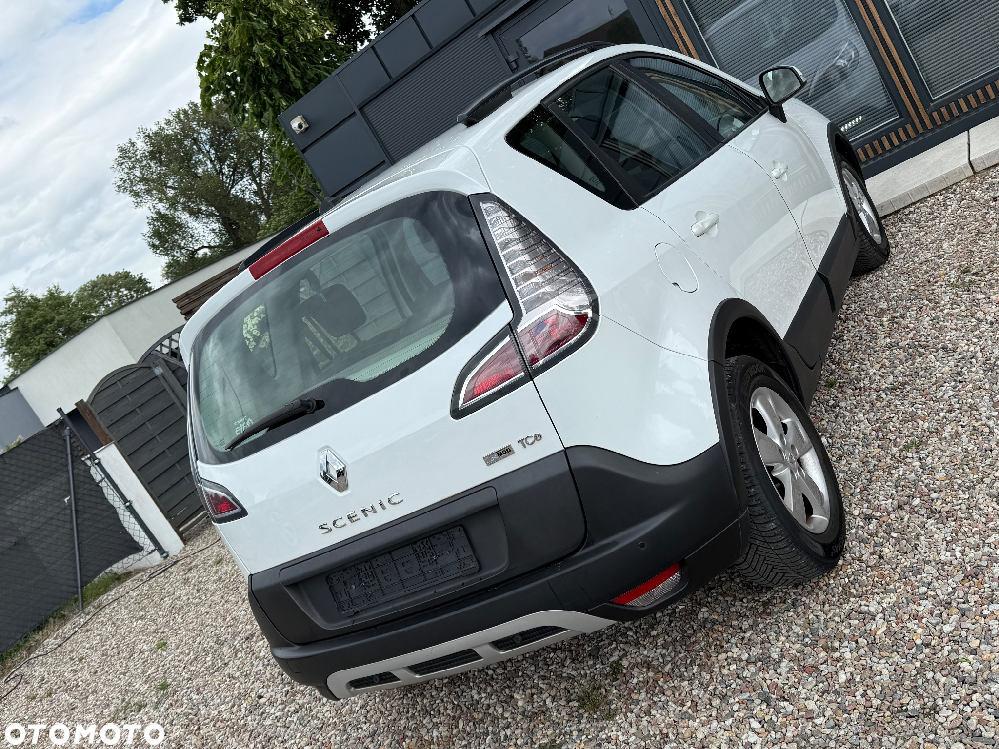 Renault Scenic ENERGY TCe 115 S&S Xmod Paris - 15
