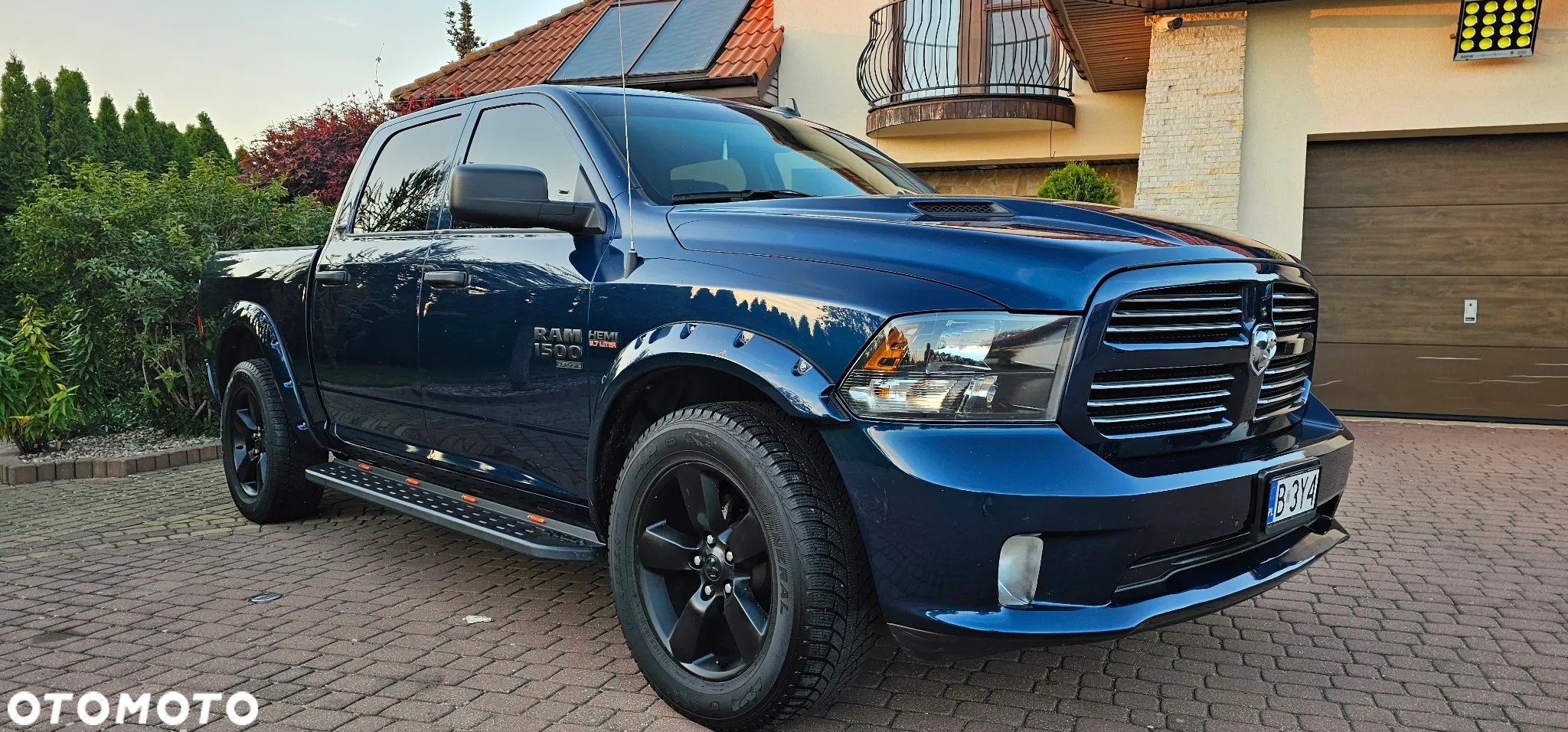 RAM 1500 - 10