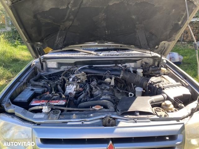 Mitsubishi Pajero Pinin 1.8 LWB 4x4 - 5
