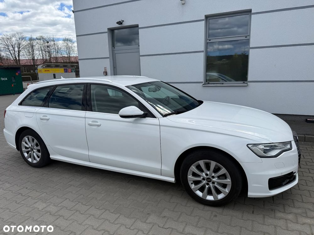 Audi A6 Avant 2.0 TDI Ultra S tronic - 24