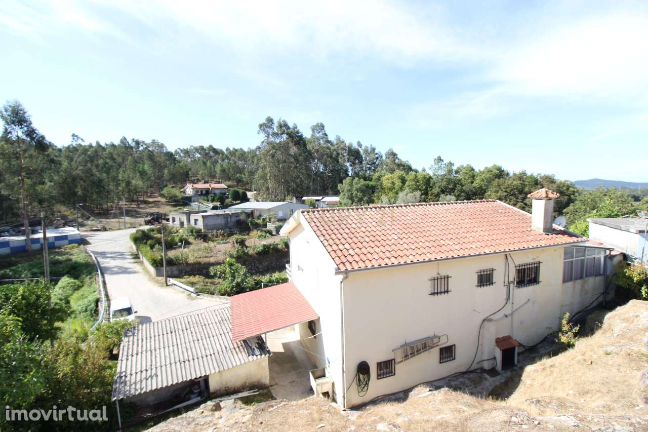 Moradia Bi-familiar em Lagares, Penafiel - Oportunidade Única! - Grande imagem: 5/31