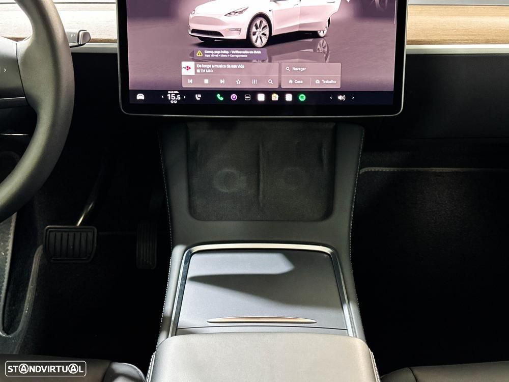 Tesla Model Y Long Range Dual Motor AWD - 24
