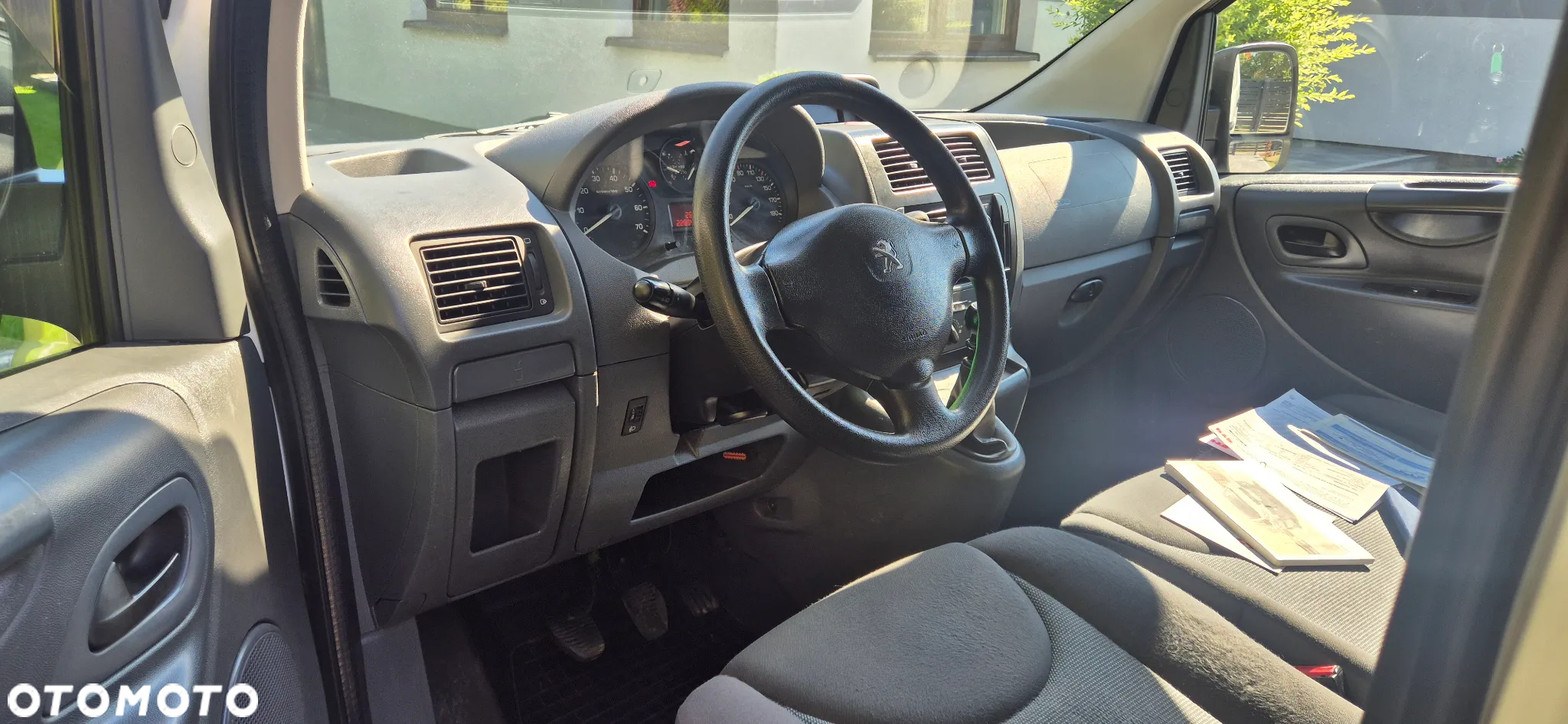 Peugeot Expert - 13