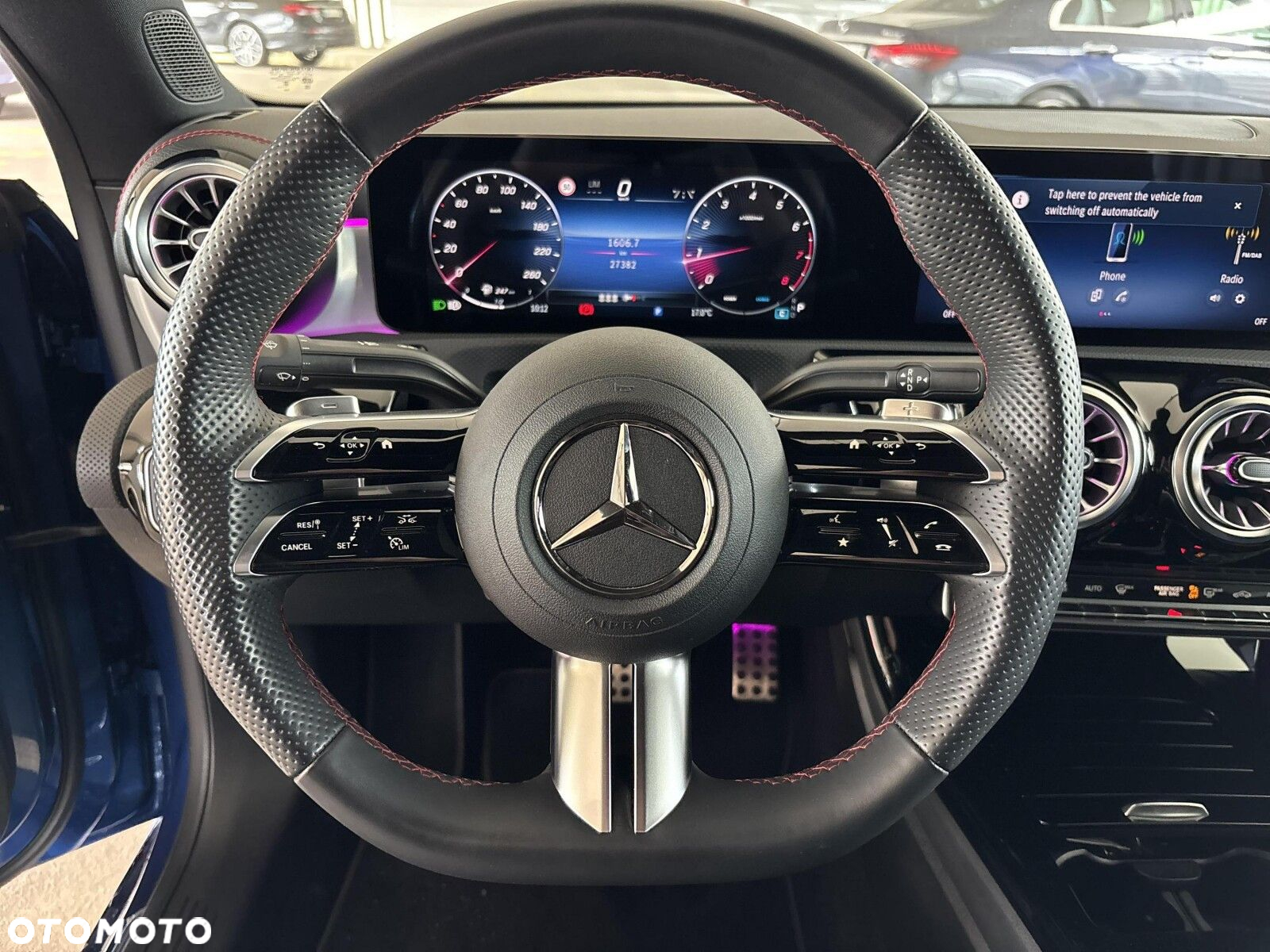 Mercedes-Benz CLA - 11