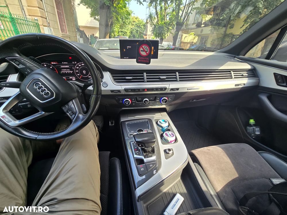 Audi Q7 - 7