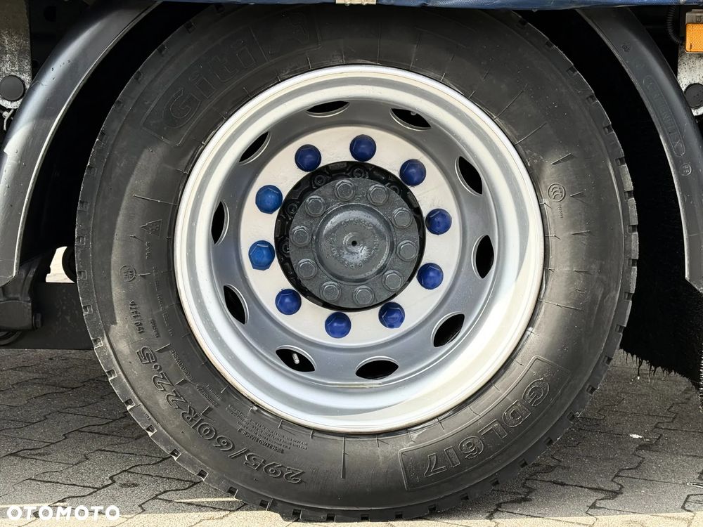 Mercedes-Benz ACTROS F 1836 / ZESTAW TANDEM 120 M3 / PRZEJAZDOWY / 7,75 M + 7,75 M / SALON PL - 18