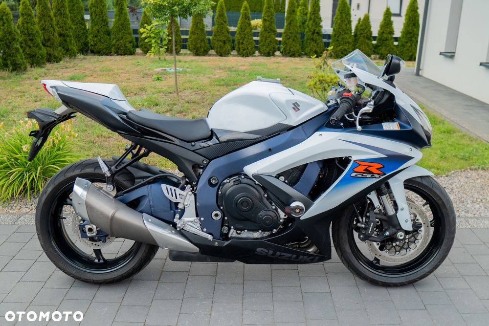 Suzuki GSX-R - 3