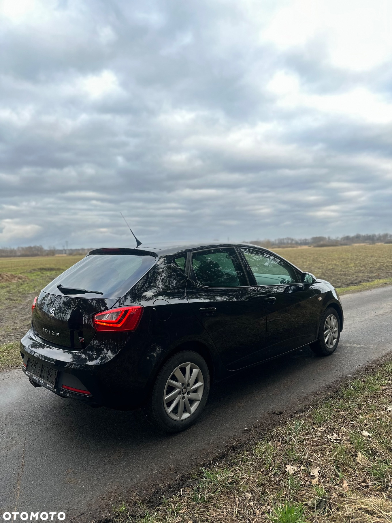 Seat Ibiza 1.2 TSI FR - 8