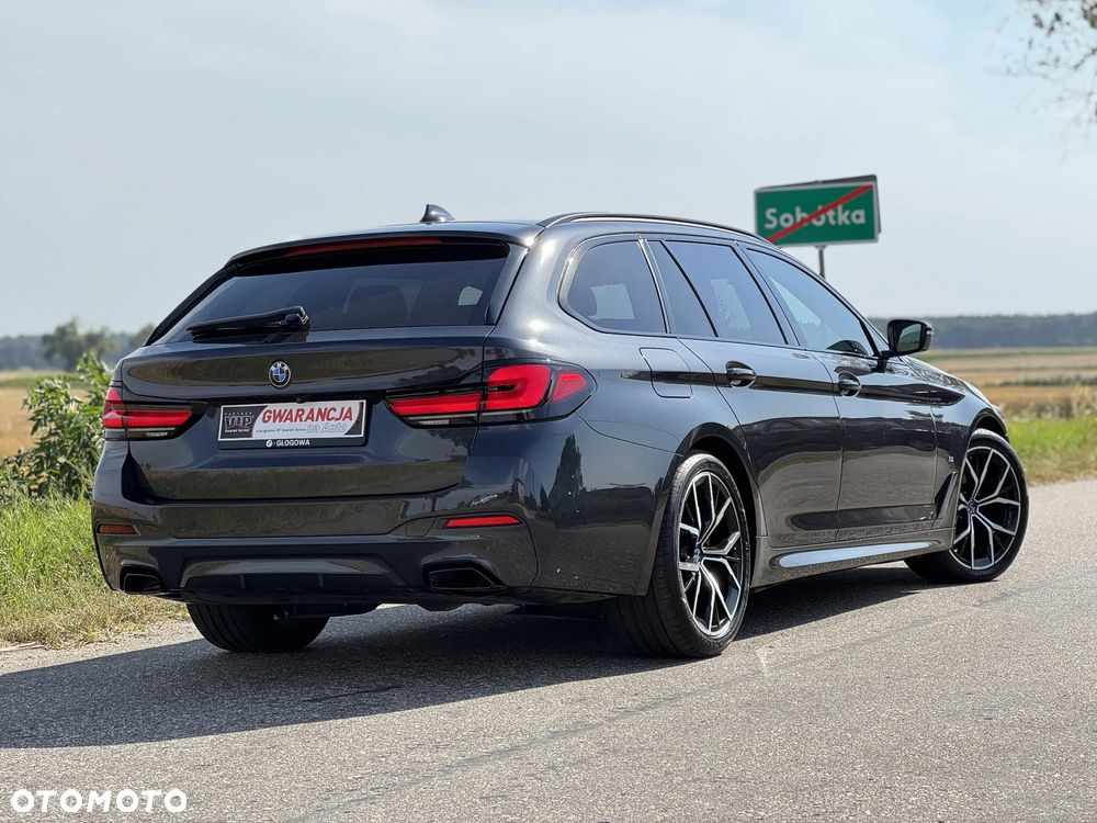 BMW Seria 5 518d M Sport - 12