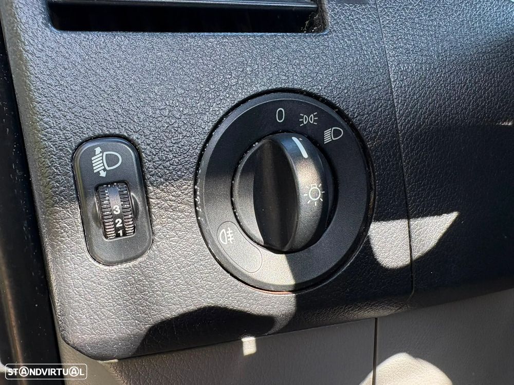 Volkswagen CRAFTER - 12