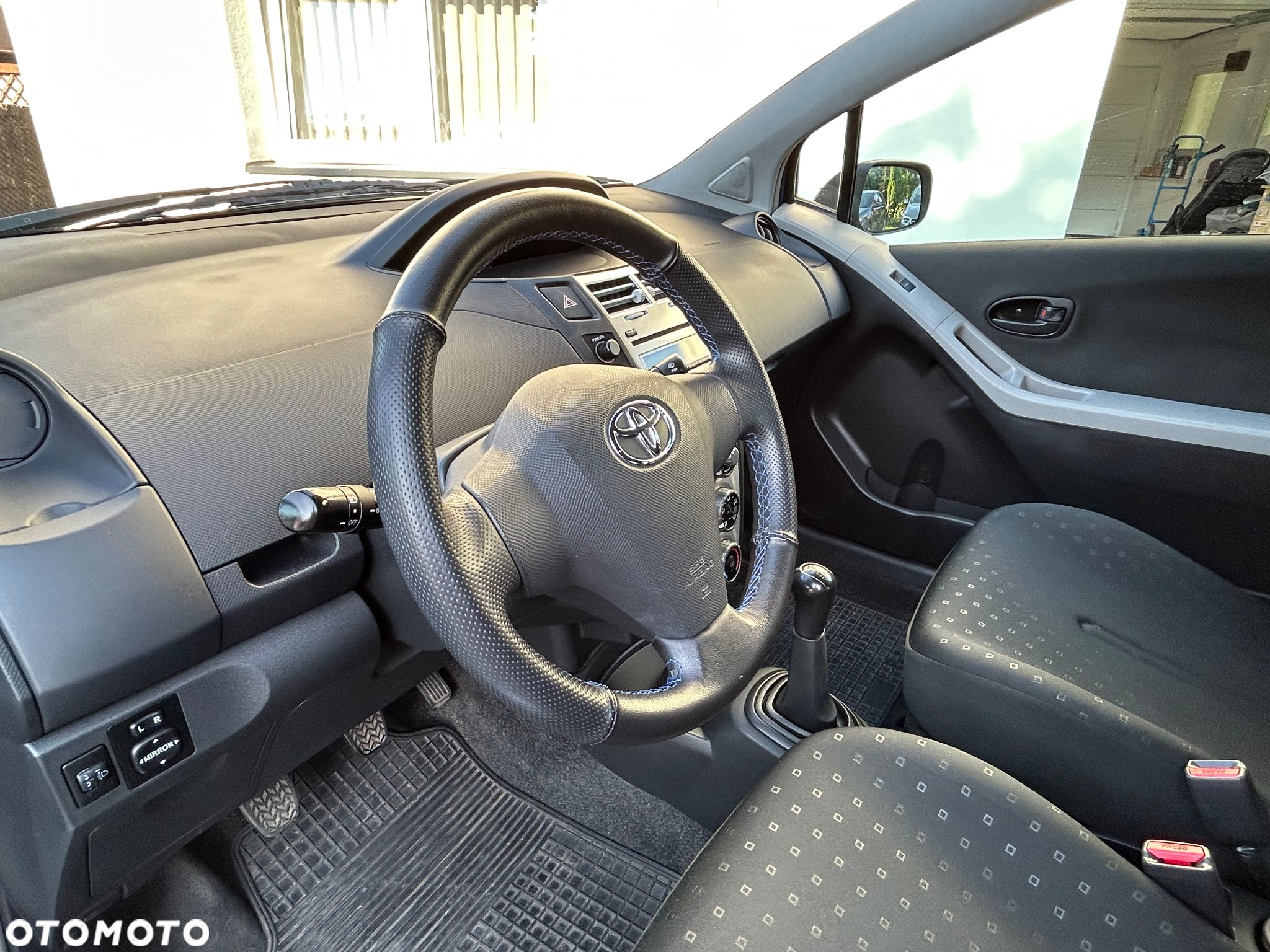 Toyota Yaris 1.0 Luna A/C - 7