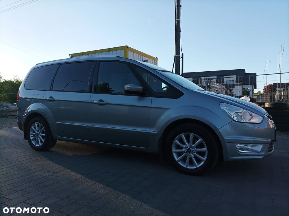 Ford Galaxy 1.6 TDCi DPF Start-Stop Ambiente - 13